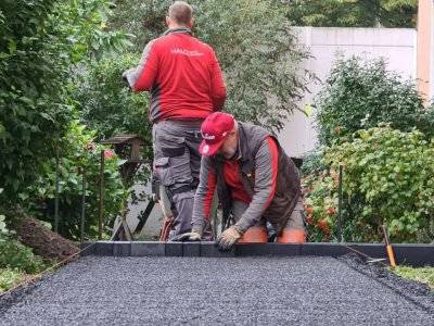 Haag Galabau - Projekt Parkplatz Pflaster erneuern